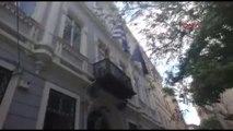 Yunanistan Başkonsolosluğundan Dumanlar Yükseliyor 1