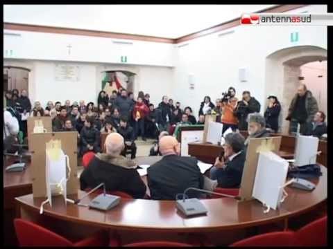 TG 18.01.12 Carnevale Putignano, presentati i bozzetti dei carri