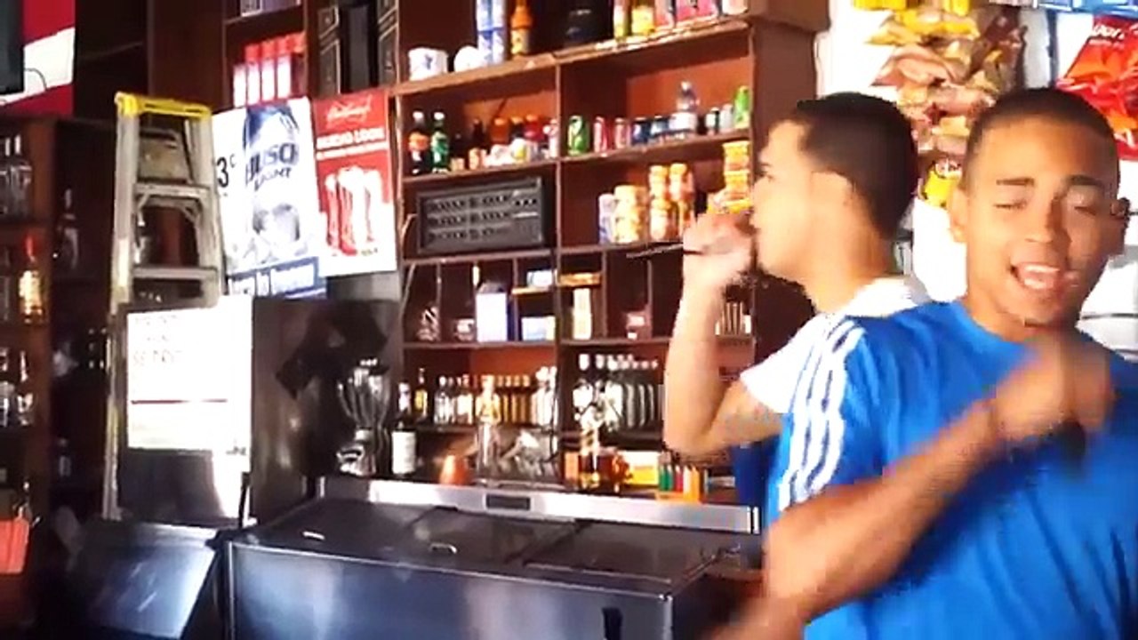 Se Filtra Video Ozuna Cuando Era Pobre Y Sin FAma Trabajaba En un Colmado!