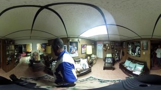 360 video: Basement tour with Lenny Moore