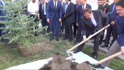 Bakan Eroğlu: "Son Terörist Öldürülünceye Kadar Mücadele Devam Edecek"