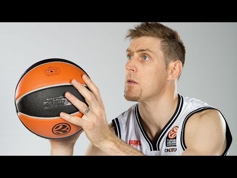 Block of the night: Andres Nocioni, Laboral Kutxa Vitoria