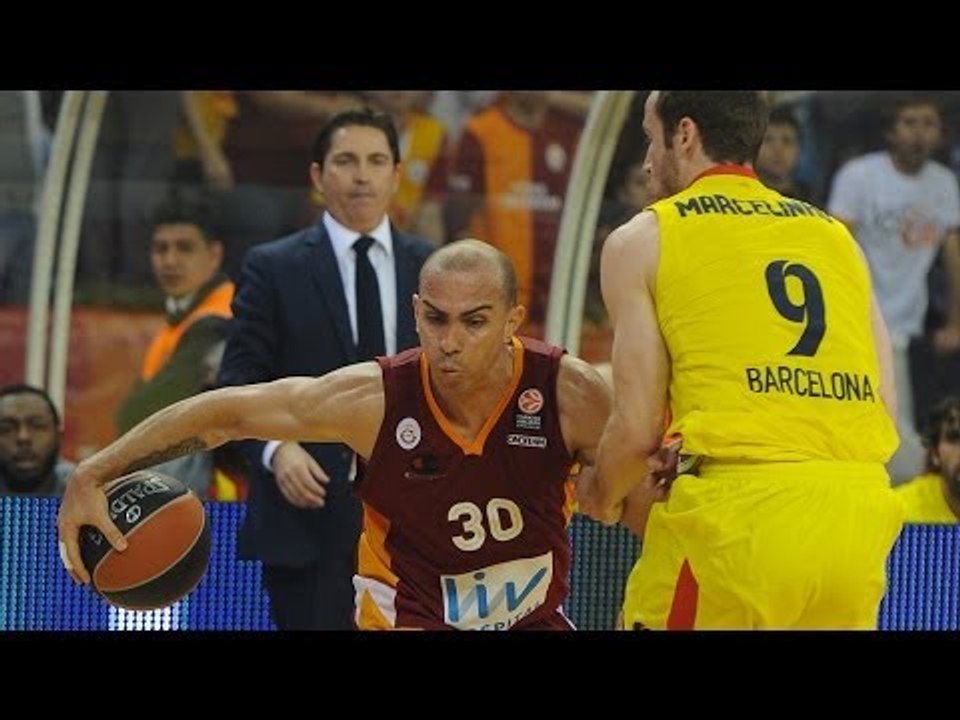 Playoffs Magic Moments: No-Look Assist by Carlos Arroyo, Galatasaray Liv Hospital