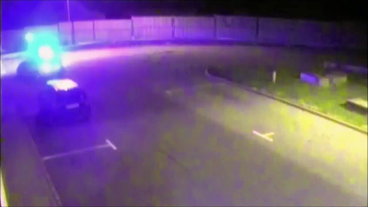 Course poursuite entre la police et... un tracteur !