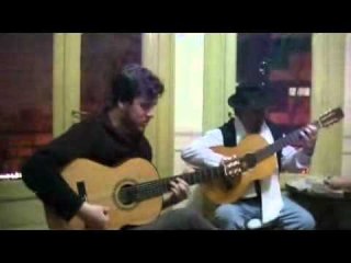 Cafe la humedad, Tango en una reunión bien argentina