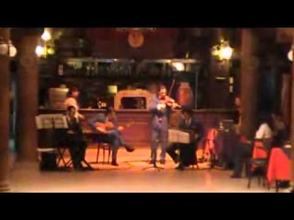 MILONGA  La Ideal BUENOS AIRES TANGO 2010