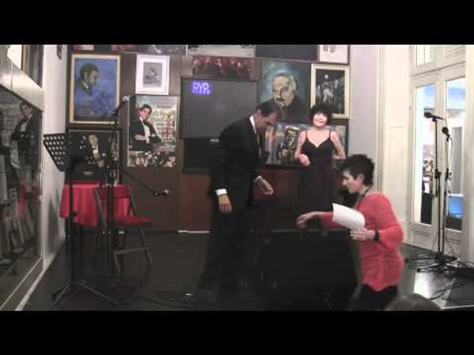 Pepe Solé, Cantante de Tango en la Esc. Nac. de Tango, Salon de los Angelitos