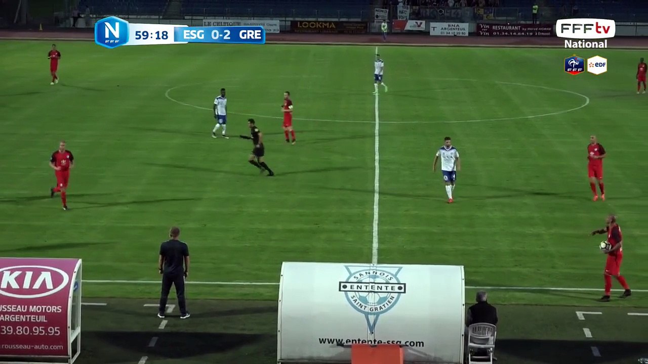 Ballon piqué et hors jeu