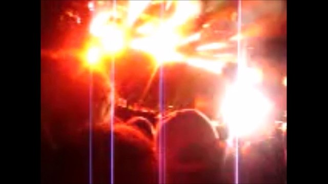 Muse - Showbiz, Rock en Seine, 08/28/2004