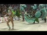 Espectacular. Primera fila en Carnaval de Gualeguaychu, bellas mujeres