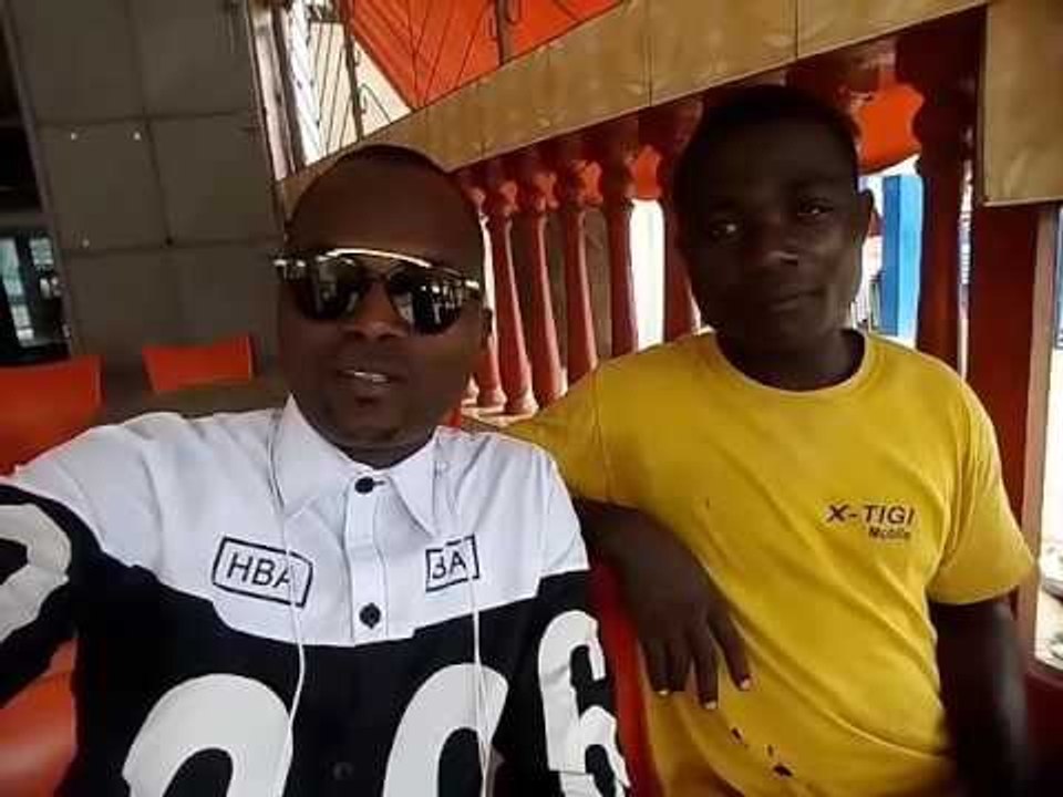 SEFIE INTERVIEW : UN JEUNE ÉTUDIANT INVENTE UN PRODUIT ANTI MOUCHE...