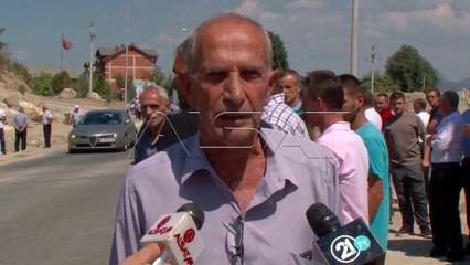 Жители на Порој го блокираа патот Тетово-Јажинце