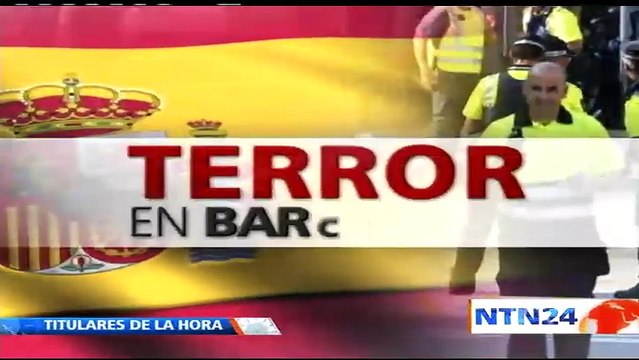 Decenas de personas homenajearon en Colombia a las víctimas del atentado terrorista en Cataluña, España