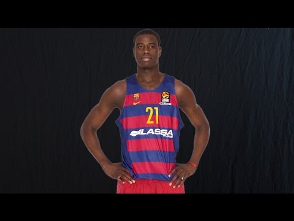 Dunk of the Night: Moussa Diagne, FC Barcelona Lassa