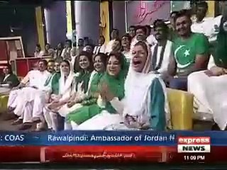Great Response By Aftab Iqbal On Nawaz Sharif's Statement Mujhe Kyun Nikala