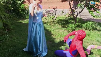 Frozen Elsa & Plucky Spiderman & Hulk Frozen Elsa & Spiderman TOILET PRANK Superheroes Today