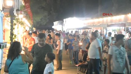 İzmir Lunapark Eğlencenin Adresi Oldu