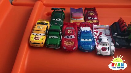 CARS 3 Crazy Crash & Smash Step2 Roller Coaster Extreme Thrill Ride ON Cars Toys for Kids-9e0ClxWLfqo