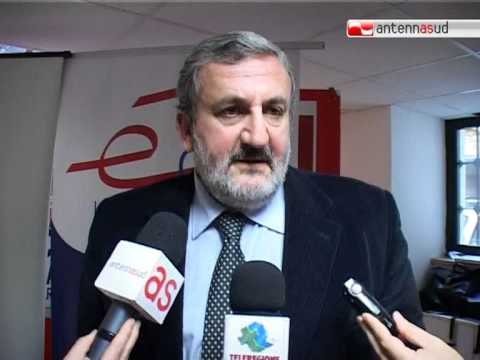 TG 30.01.12 Arriva l'onda di Emiliano per la conquista della Regione Puglia