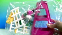 Porc Cour de récréation balançoire aire de jeux des blocs de construction Peppa lego avec des oeufs surprise