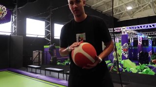 CRAZY TRAMPOLINE PARK CHALLENGE! Toys AndMe Family Fun video-wceFKchP3zE