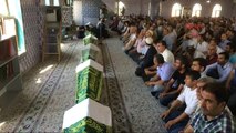 Mardin Traktör Kazasında Hayatını Kaybeden İşçiler İçin Mardin'de Tören Düzenlendi