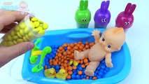 Baby Doll Bath Time Learn Colors Candy Skittles M&Ms Surprise Toys Sofia the First Collec