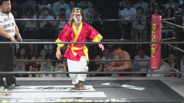 Cao Zhang & Chon Shiryu vs. Dragon-Achooooo (KUDO) & Son Goku (Masahiro Takanashi) - DDT Beer Garden Fight (2017) ~ ALL OUT DAY ~