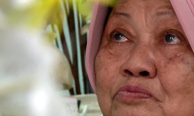 Ditipu First Travel, Lansia Gagal Umrah