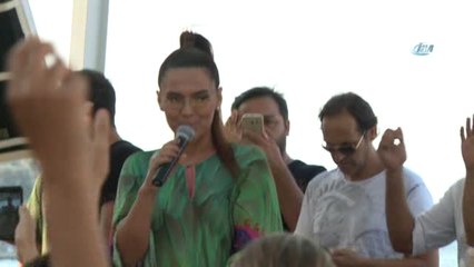 Demet Akalın Boşanma Konusuna Son Noktayı Koydu