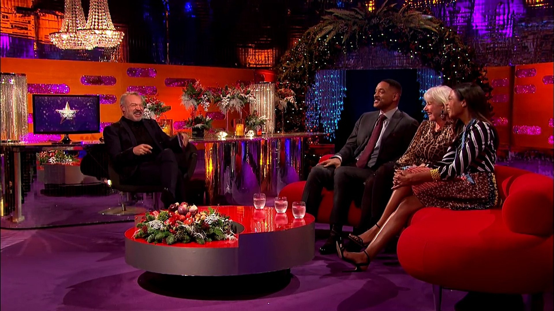 ⁣Will Smith suffers from dog jaw The Graham Norton Show 2016: Episode 12 BBC One