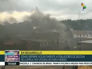 Colombia: ESMAD reprime a la población de Segovia