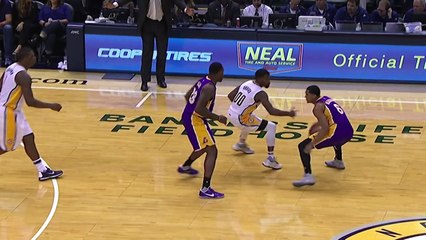 Jordan Clarkson Drops Defender with Crossover!