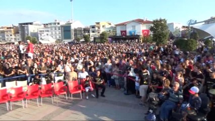 Solo Türk Yalovalıları Ağlattı