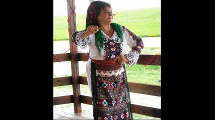 Florica Duma - Stau cu prietenii la masa - 2017