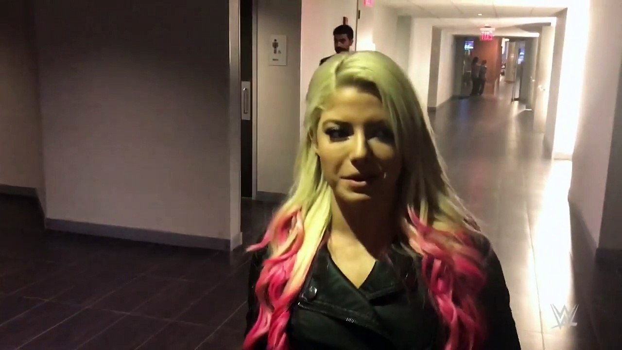 Alexa Bliss Helps WWE Fan Propose To His Girlfriend