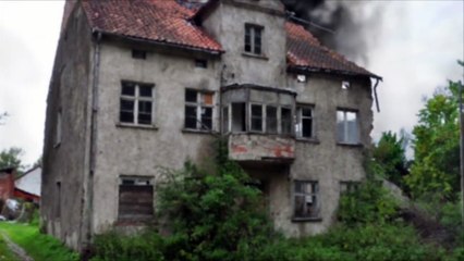 OMG ! Ghost Caught On Camera In a Flaming Haunted House _ Shocking Ghost Sighting _ Scary Videos