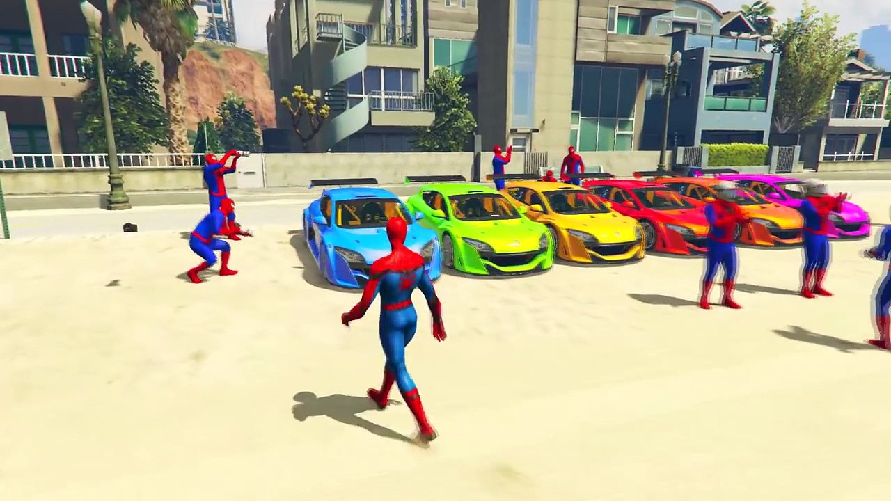 Şimşek McQueen Örümcek Adam Özel Tasarlanmış Yarış Arabasıyla (Çizgi Film Tadında Türkçe D