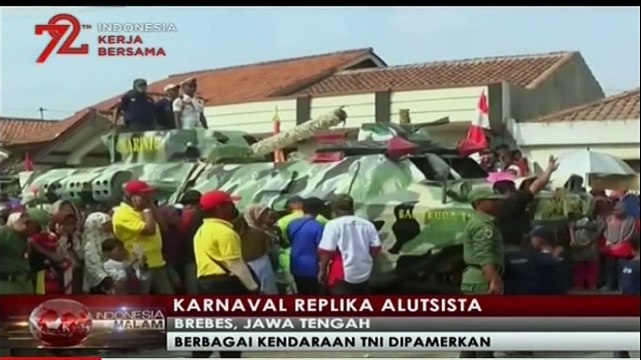 HUT RI, Warga Brebes Gelar Karnaval Replika Alutsista