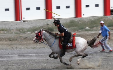 Atlı Cirit 1. Lig'e Yükselme Müsabakaları'nda Gerginlik