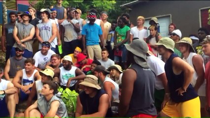 Missouri High School Football Players Spend Part of Offseason Volunteering in Jamaica