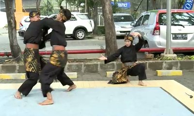 Penampilan Seni Bela Diri Pasir Intan Puseur