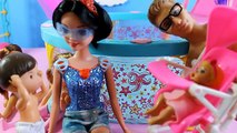 Club la Sí en Niños en (o) la Portugués Bebé bebé barbie listo para el parque acuático