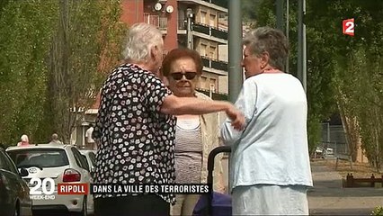 Espagne : Les habitants de Ripoll, ville d'origine de plusieurs terroristes, sous le choc - Regardez