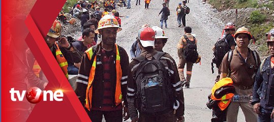 Ribuan Karyawan FreePort Indonesia Blokade Jalan Menuju Tambang