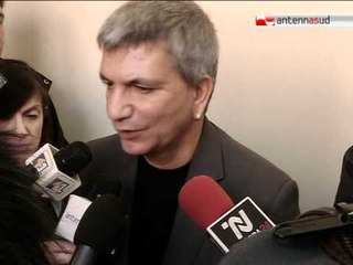 TG 12.04.12  Vendola "Io indagato? Ho le spalle larghe"