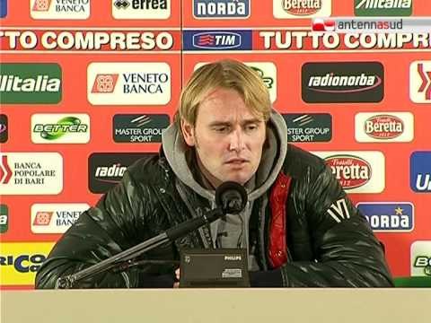 TG 10.05.12 Minacce ai giocatori del Bari, arrestati tre capi ultras | Cronaca della giornata