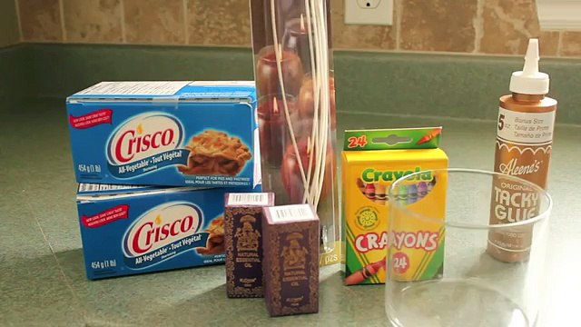 DIY No Wax Candles!? Scented, Color, & Bug It