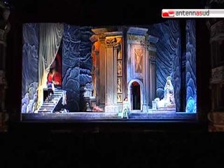 TG 25.05.12 La Tosca entusiasma il pubblico del Petruzzelli