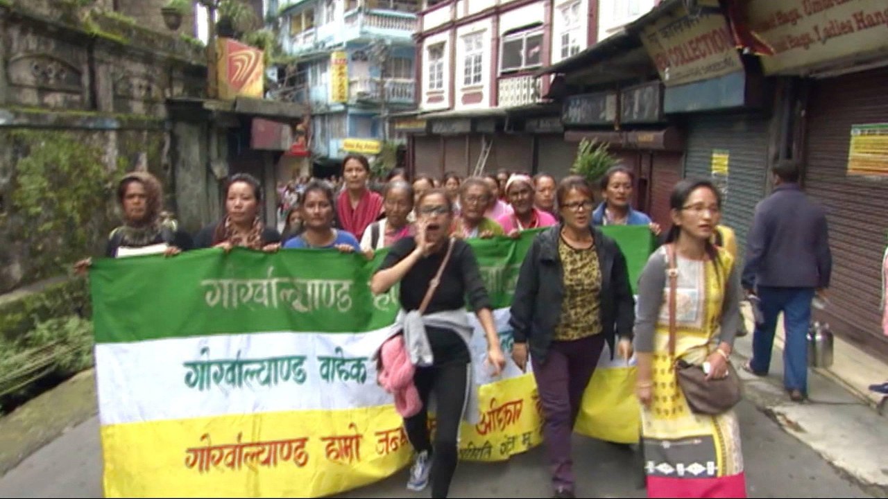 Gurkha protesters demand new state in India